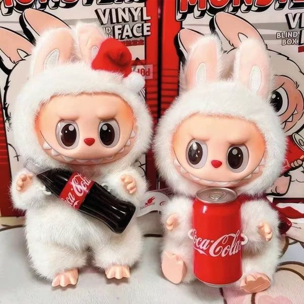М'яка іграшка-брелок Labubu "Coca-Cola", 17см, Сюрприз / Плюшева фігурка Лабубу / Іграшка сюрприз Labubu 234591110 фото
